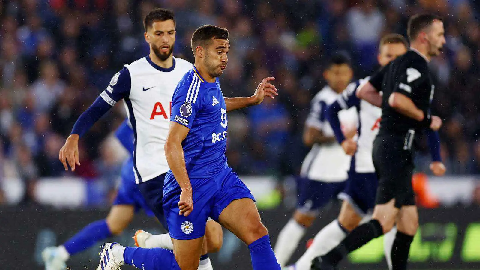 توتنهام يفتتح مشواره في الدوري الإنجليزي بالتعادل مع ليستر سيتي (فيديو)