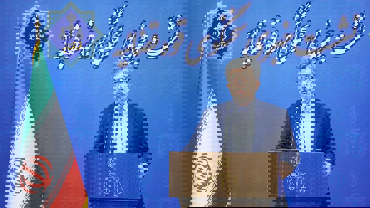 القضاء الإيراني: السويدي المعتقل في طهران متهم بالتجسس