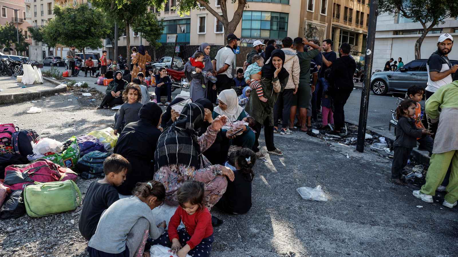 " الأغذية العالمي" يوزع مساعدات غذائية طارئة لمليون لبناني