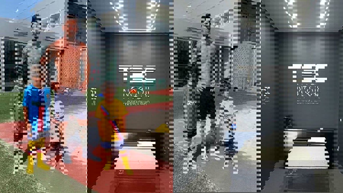 ميسي يشتري "مرتبة سرير" مضادة لفيروس كورونا