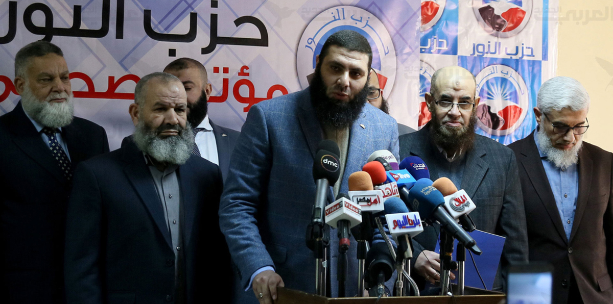 الصوفيون يقودون حملة لمنع السلفيين في مصر من الخطابة