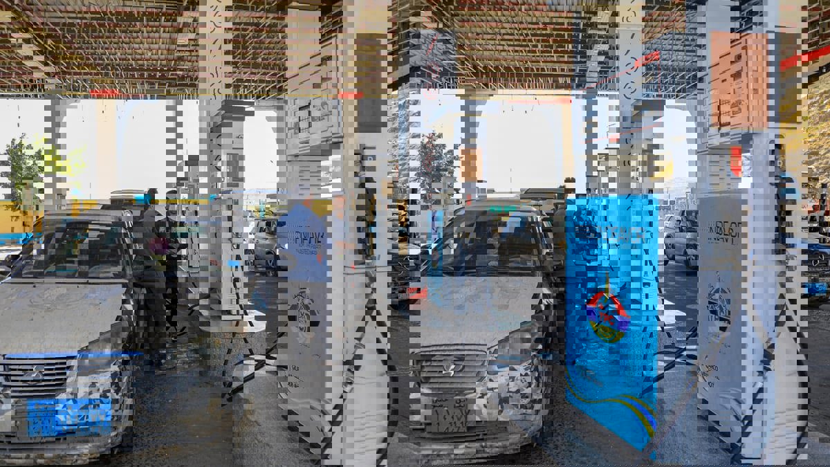  قتلى وجرحى باحتجاجات في اليمن على زيادة أسعار الوقود