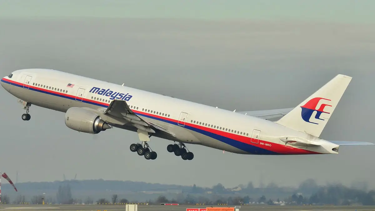 بعد 9 سنوات من الكارثة.. الطائرة الماليزية المنكوبة تعود للواجهة
