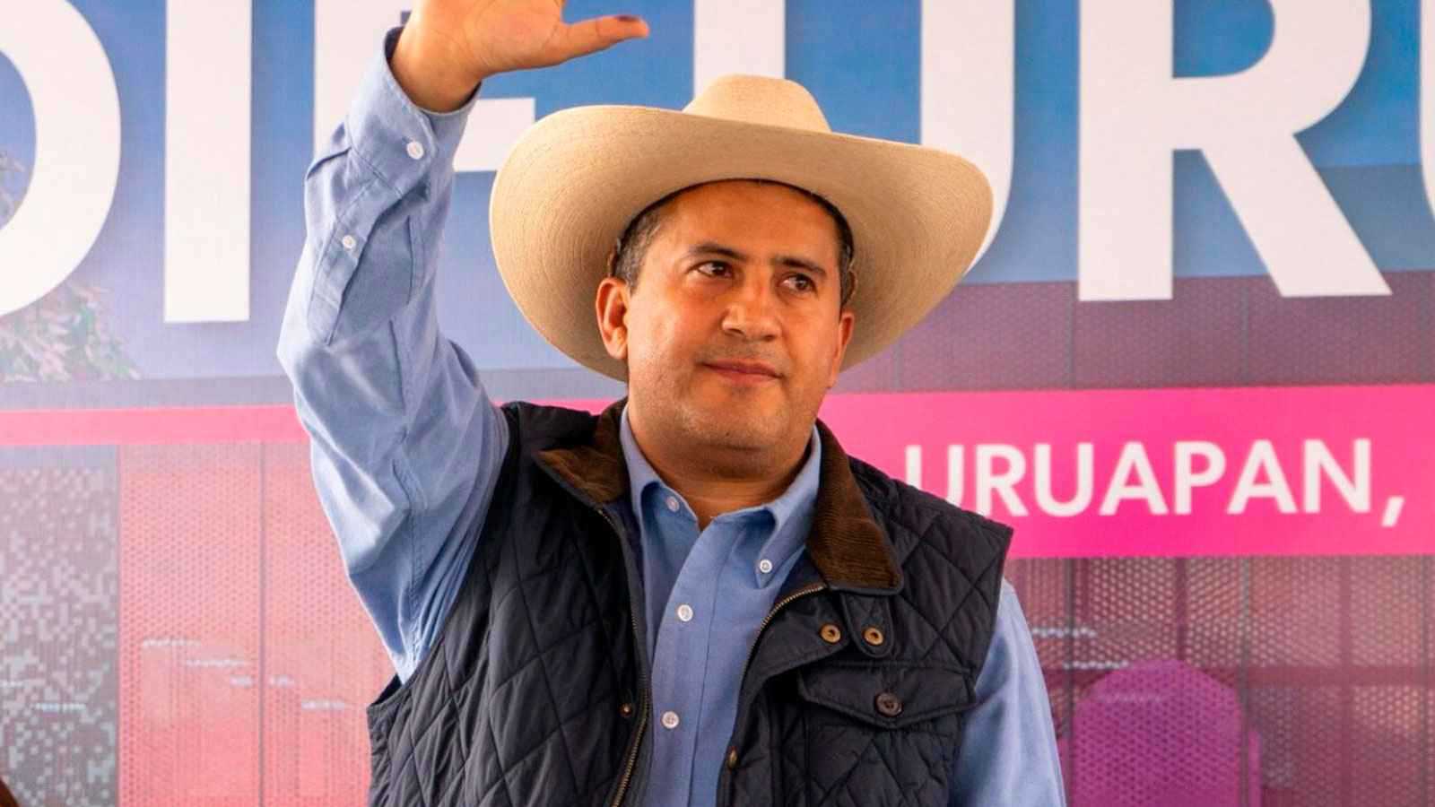 اغتياله أشعل المكسيك.. من هو كارلوس مانزو؟