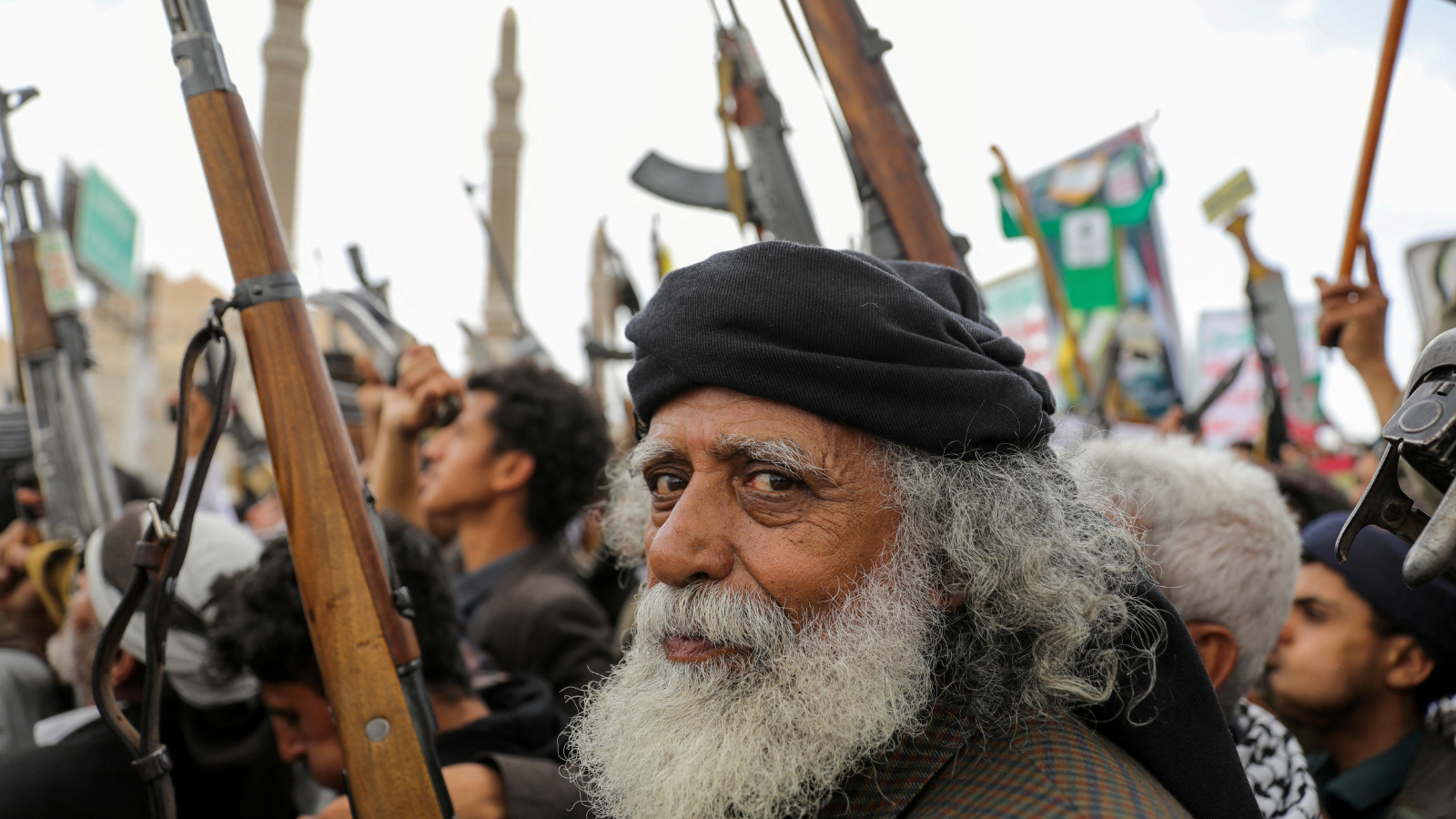 بعد التهدئة.. هل يصبح الحوثيون جزءا من صفقة ترامب "الكبرى"؟