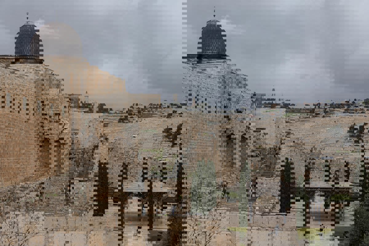 الأقصى الغائب