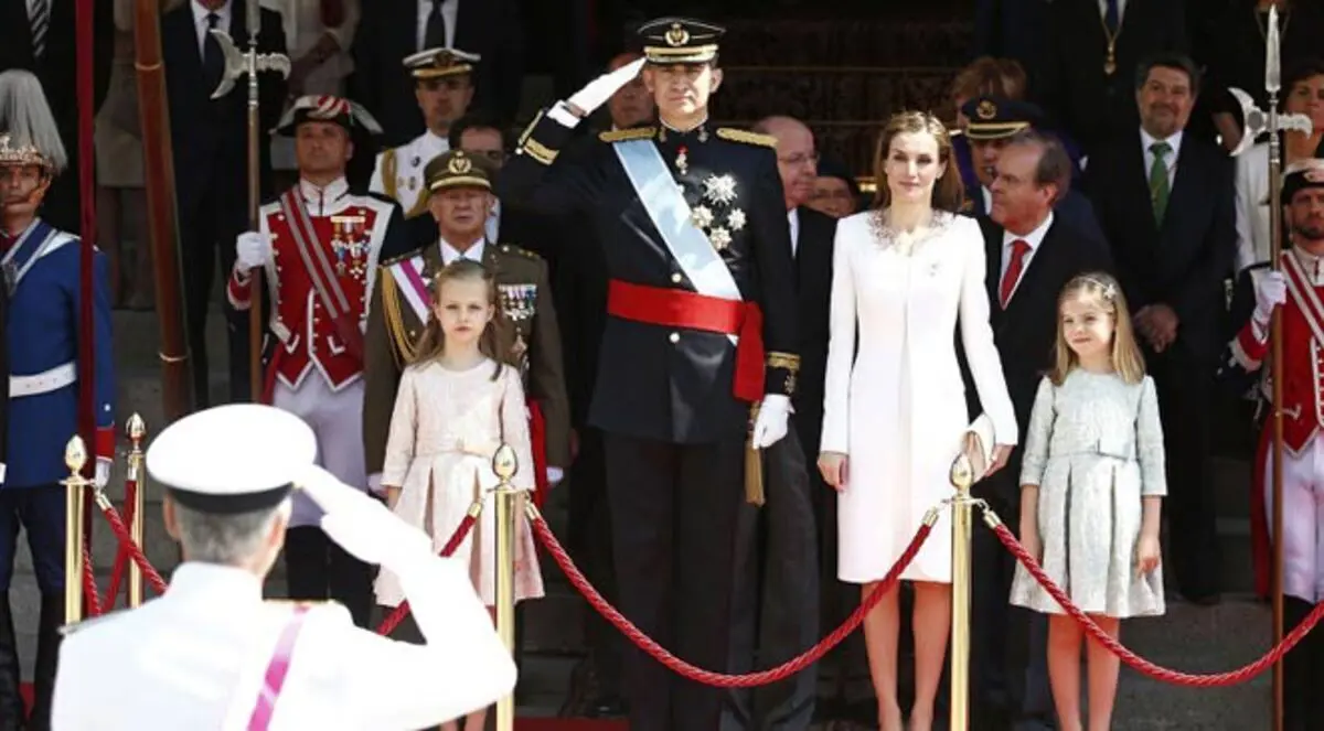 صور.. فيليبي السادس يتوج ملكا على إسبانيا