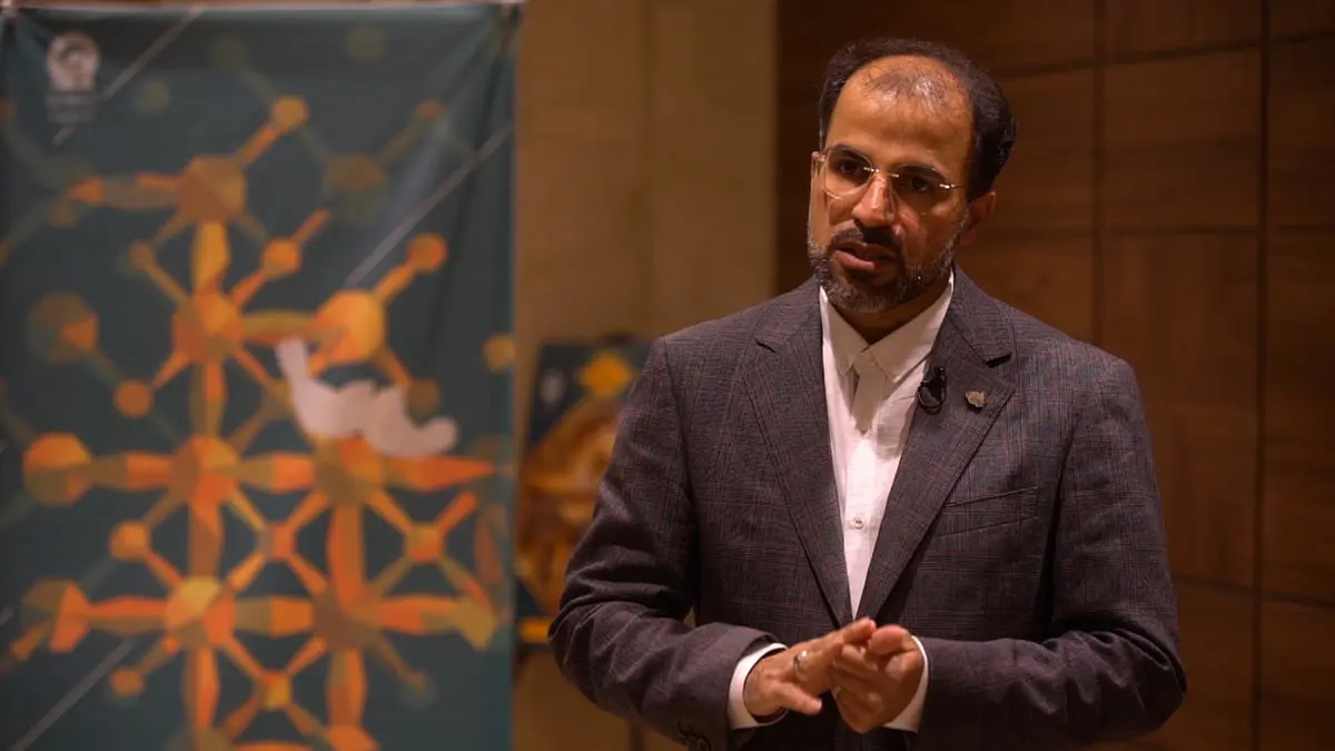 المركزي الإيراني يعلن الإفراج عن بعض الأموال المجمدة لاستيراد سلع أساسية