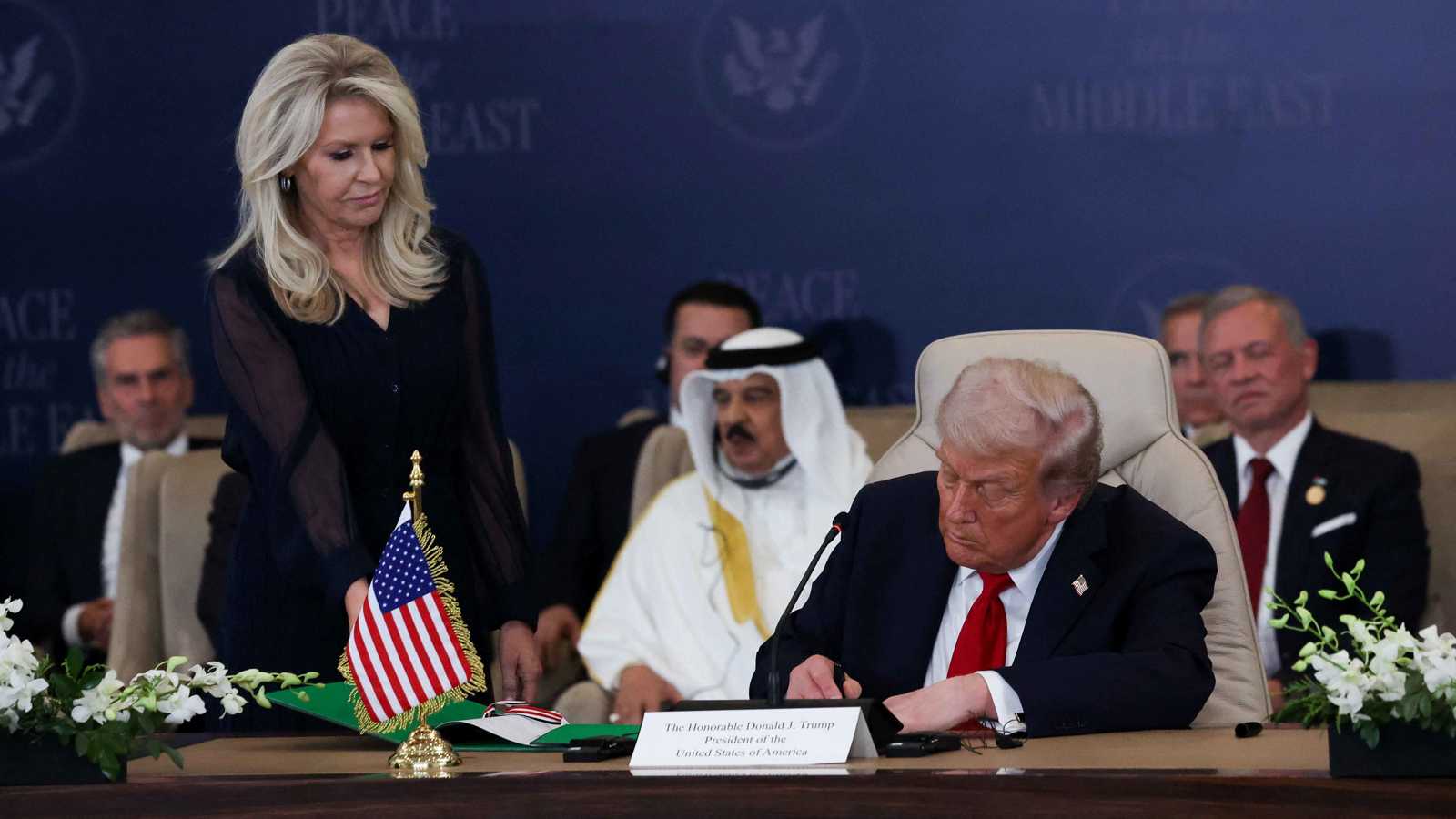 الحسم في واشنطن لا في الكنيست.. نتنياهو منزعج من "سيطرة" ترامب على اتفاق غزة