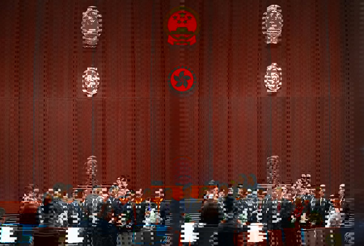 يختبئون في بريطانيا.. هونغ كونغ تعاقب 6 ناشطين مؤيدين للديمقراطية