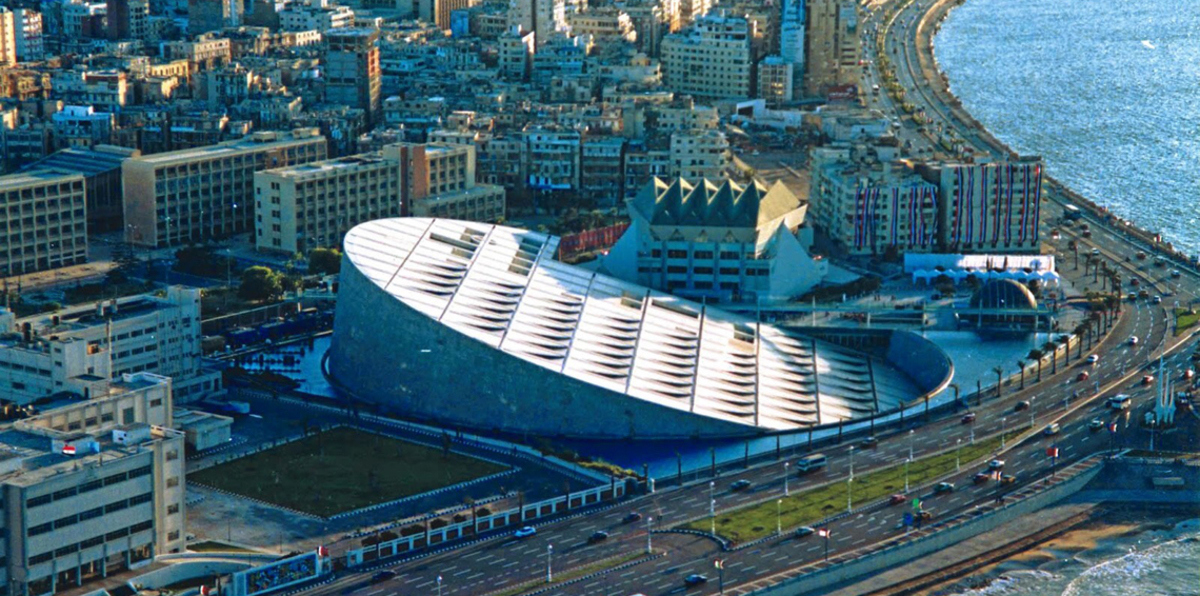 اختفاء تمثال أثري من أقدم ميادين الاسكندرية