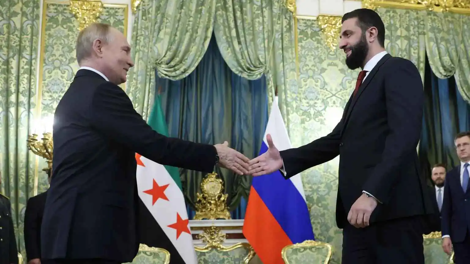 الكرملين: بوتين والشرع يبحثان الوضع في الشرق الأوسط الأربعاء