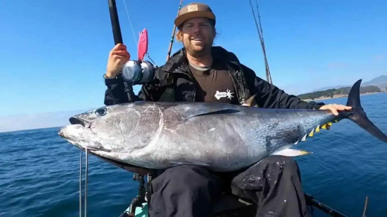 بعد نداء استغاثة.. رحيل صادم لصانع المحتوى الأمريكي ميكي ريافاك