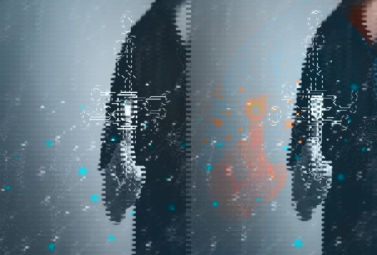 طفل مغربي يتفوق على كبار الأمن السيبراني في العالم