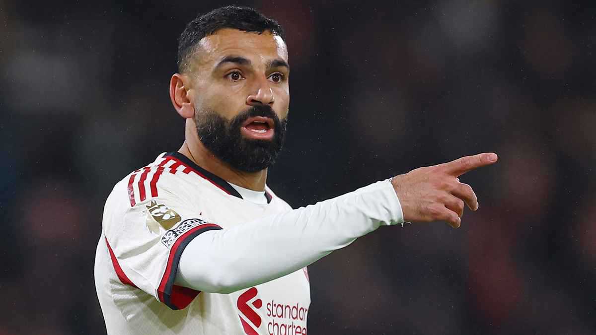 بـ95 مليون يورو.. هل يخطف ليفربول "بديل" محمد صلاح من برشلونة؟ 
