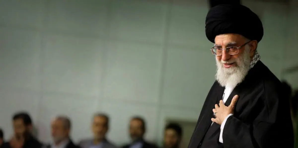 مرجع شيعي: سر نجاح خامنئي هو لقاءاته المستمرة بالمهدي