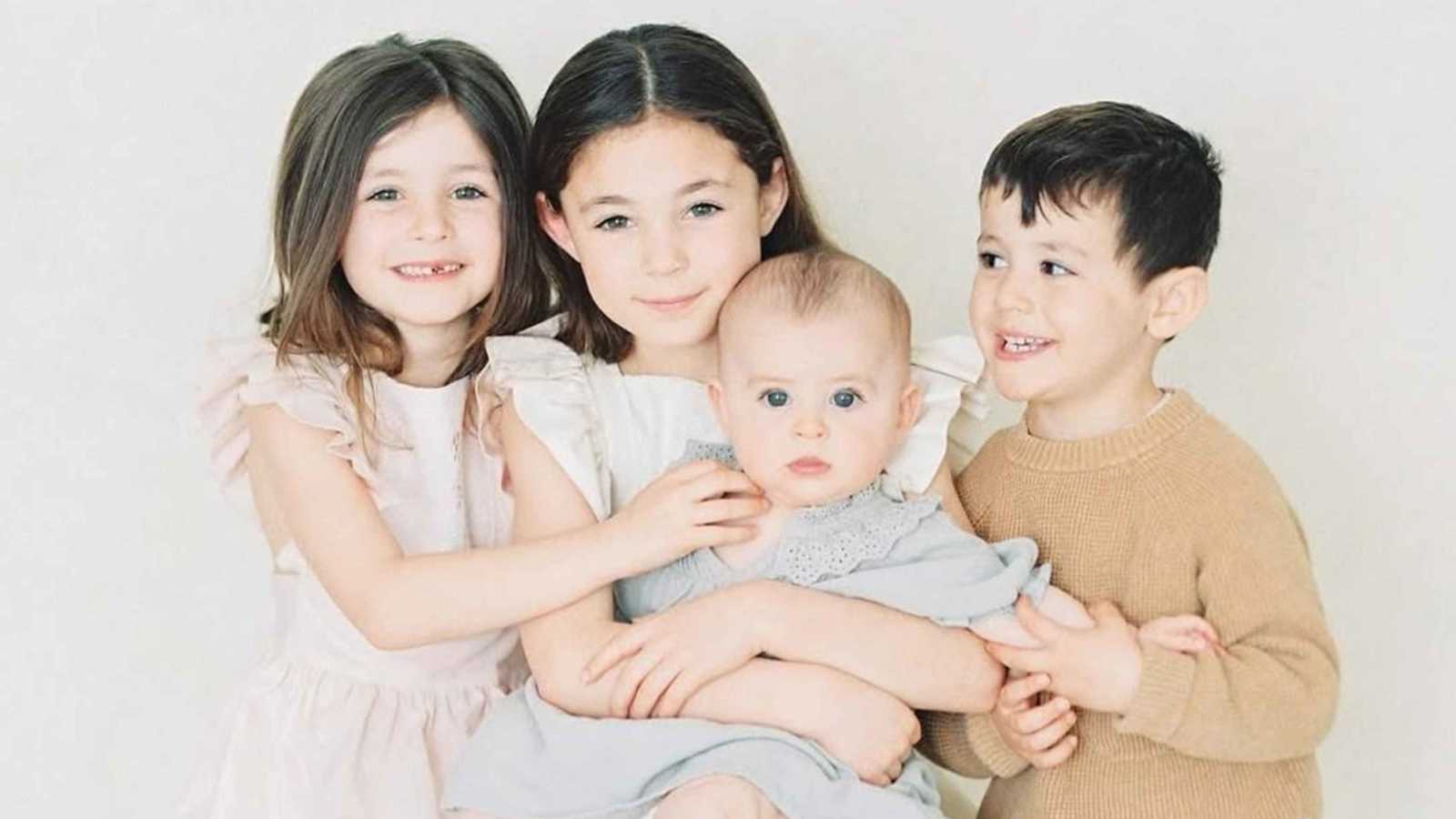 مؤثرة شهيرة تعلن وفاة طفلتها الصغرى بعد أقل من عام على فقدان الكبرى