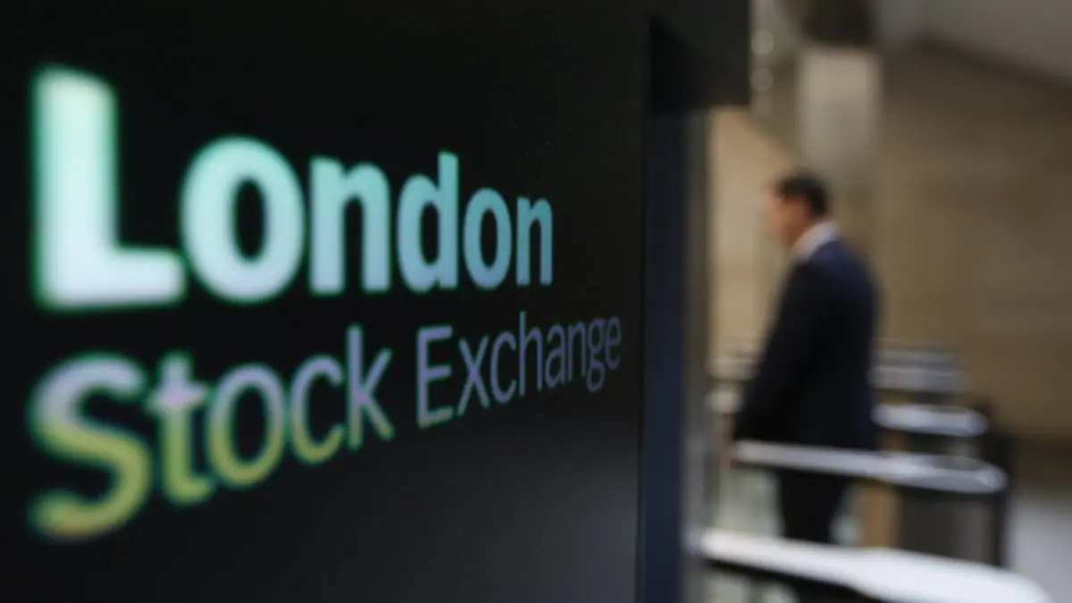 "إن.إم.سي" هيلث تطلب إلغاء إدراج أسهمها في بورصة لندن‎