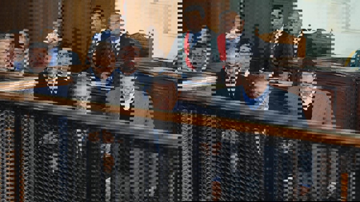 هل أحدثت شهادة "مبارك" أي تغيير في اتهام الإخوان بـ"اقتحام الحدود الشرقية"؟‎