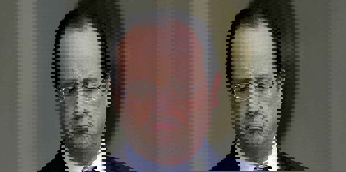 أولوند يعتبر أن فرنسا تواجه "خطرا إرهابيا كبيرا".. وداعش يتبنى عملية باريس