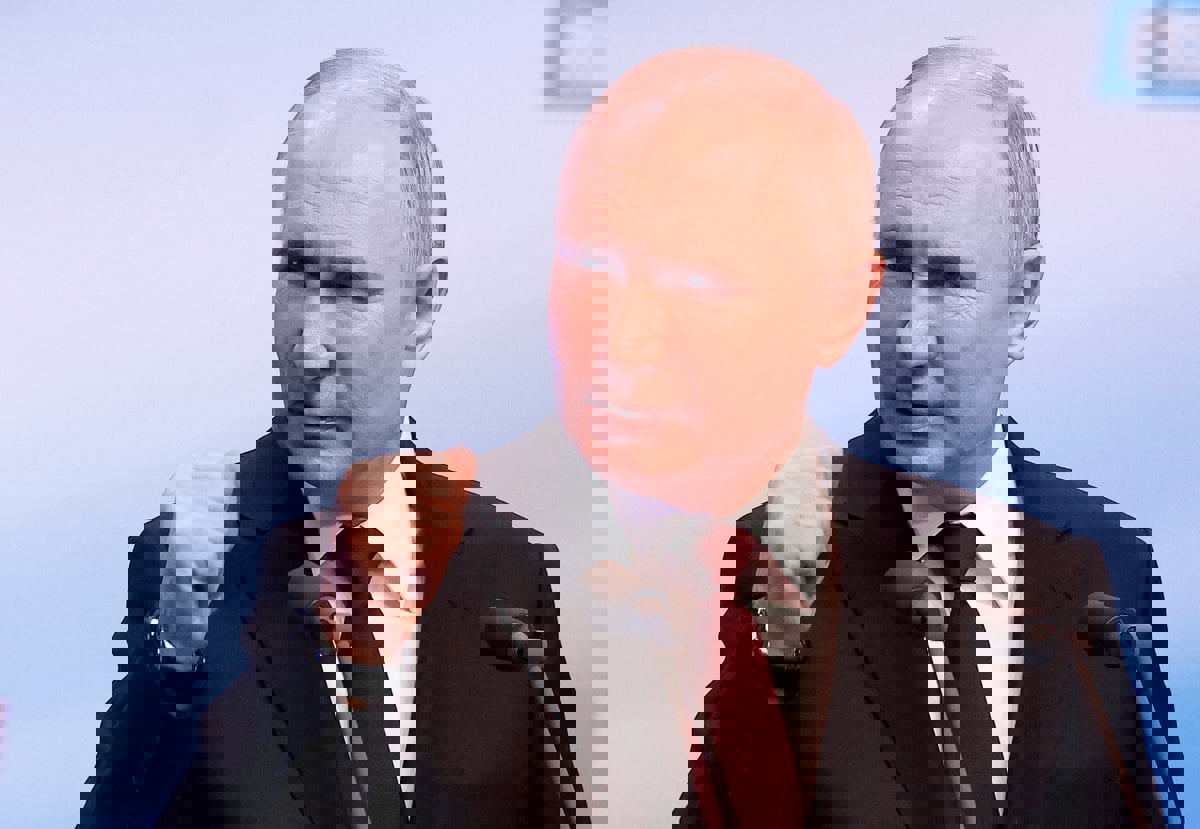 بوتين: سنواصل تطوير الترسانة النووية 