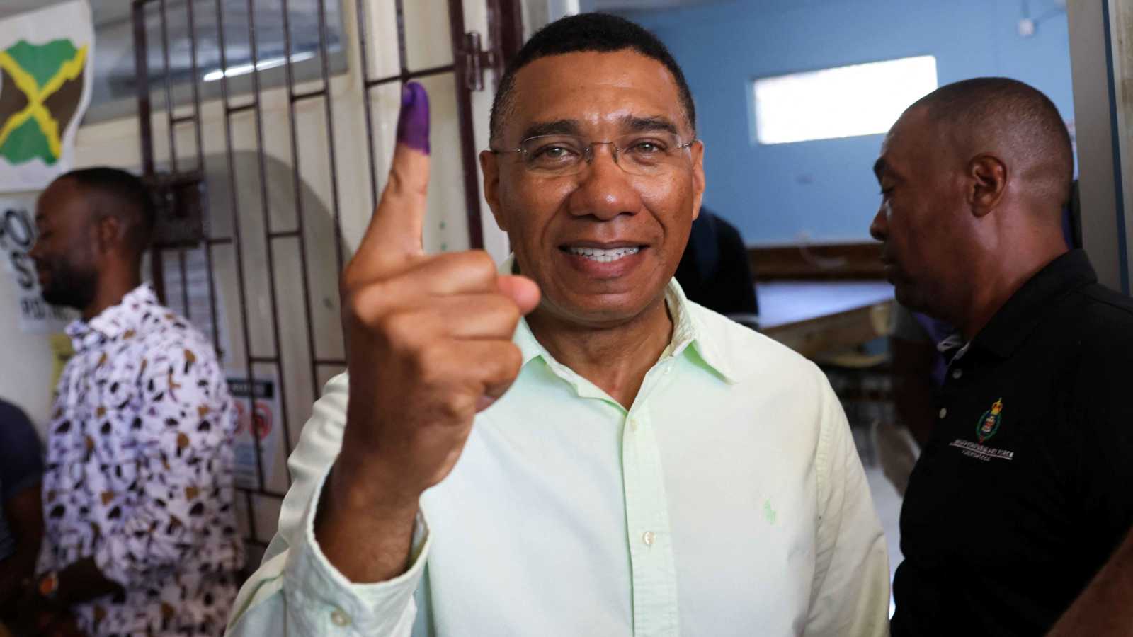 إعادة انتخاب رئيس وزراء جامايكا أندرو هولنس لفترة ثالثة