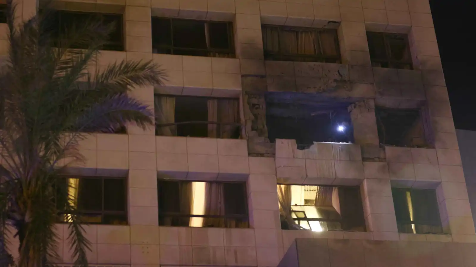 إسرائيل تعلن استهداف قادة فيلق القدس في بيروت (فيديو)