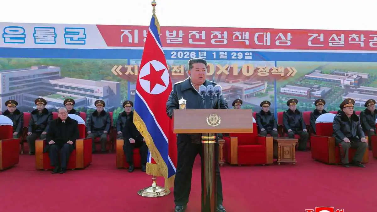 "خط البداية".. كيم جونغ يسعى إلى تغيير شكل كوريا الشمالية