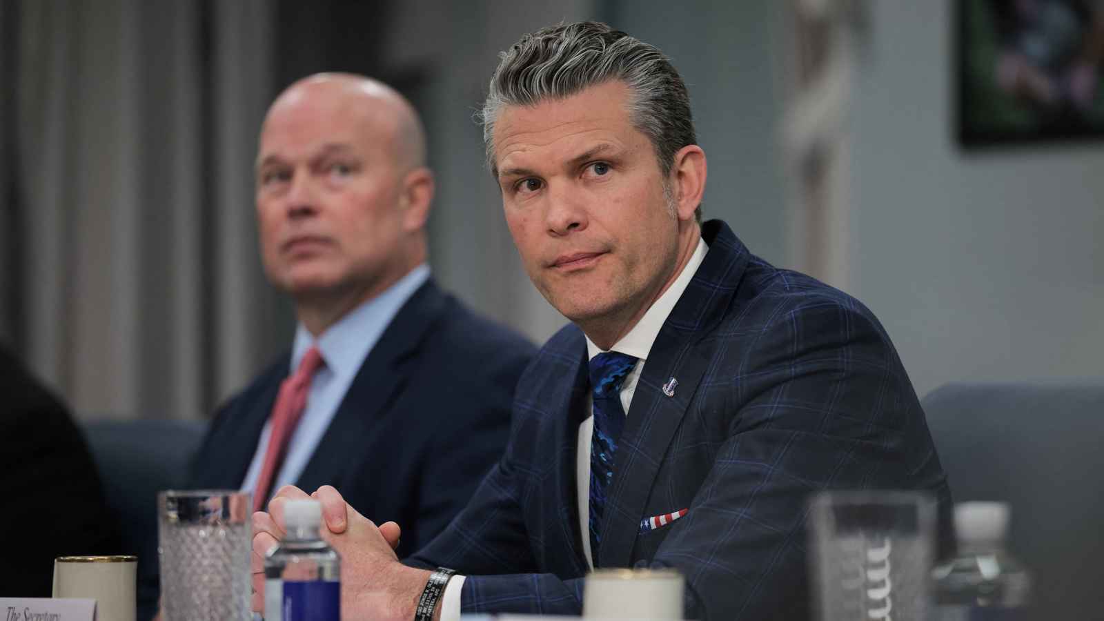 فضيحة جديدة ترفع احتمالات إقالة هيغسيث