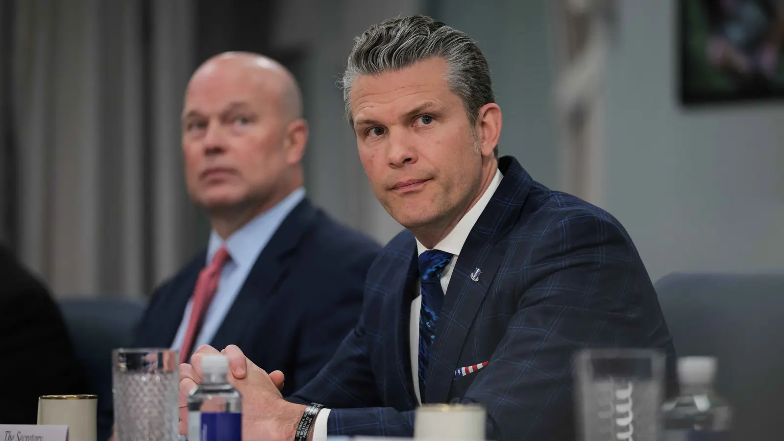 فضيحة جديدة ترفع احتمالات إقالة هيغسيث