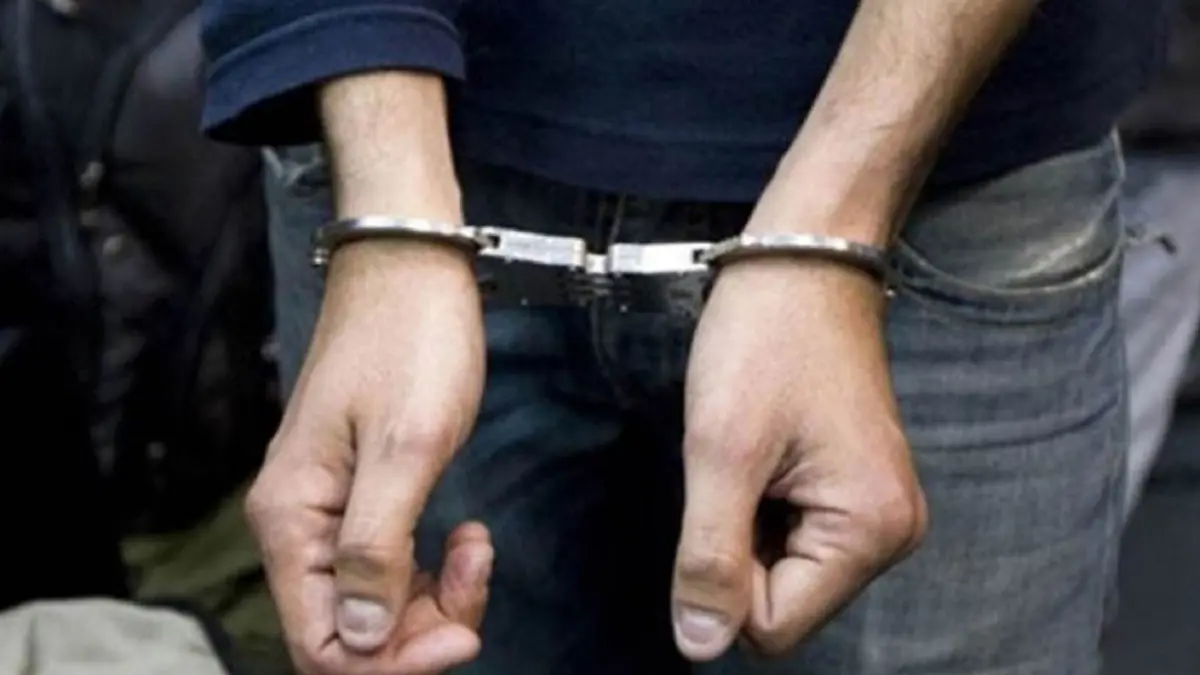 القبض على رجل احتجز 3 أطفال وهددهم بالسلاح في سلطنة عمان