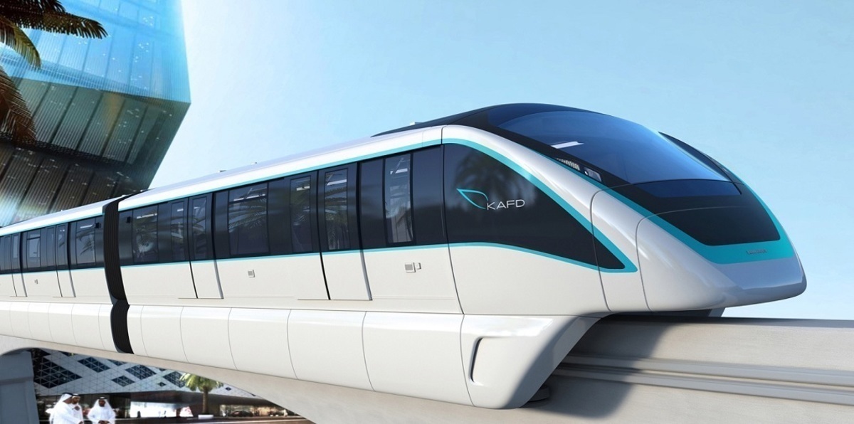 ماذا قال كابتن قطار الحرمين بعد قيادته بسرعة 300 كلم؟