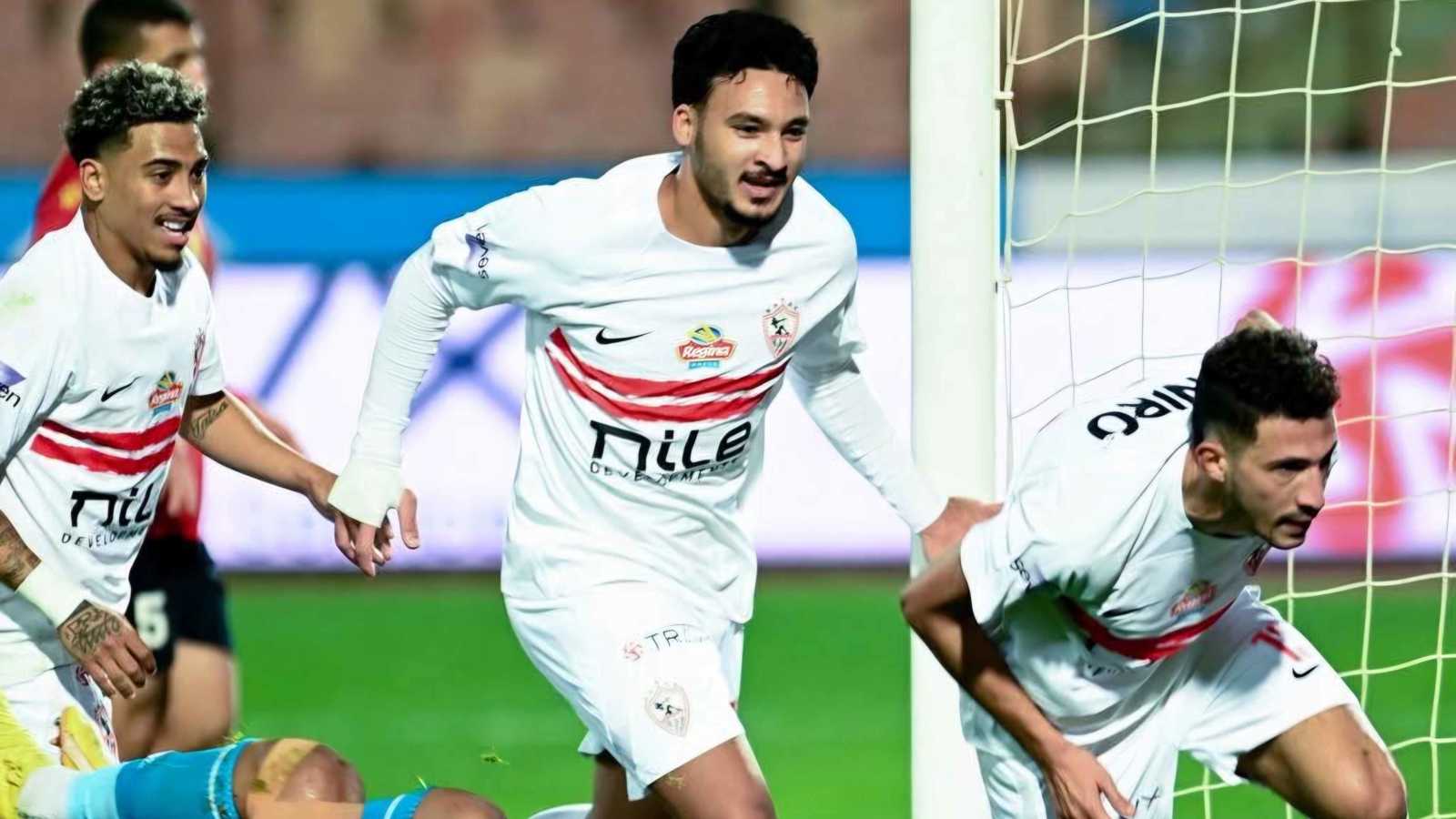 رغم الفوز على حرس الحدود.. 3 لاعبين يفجرون غضب جمهور الزمالك 