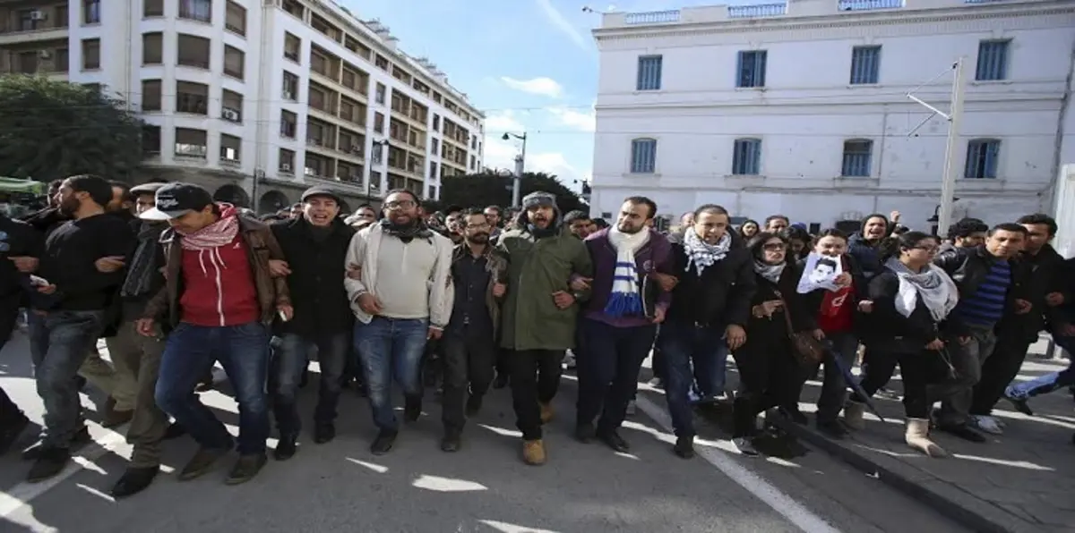 تونس.. تواصل الاحتجاجات في "القصرين" رغم وعود الحكومة‎