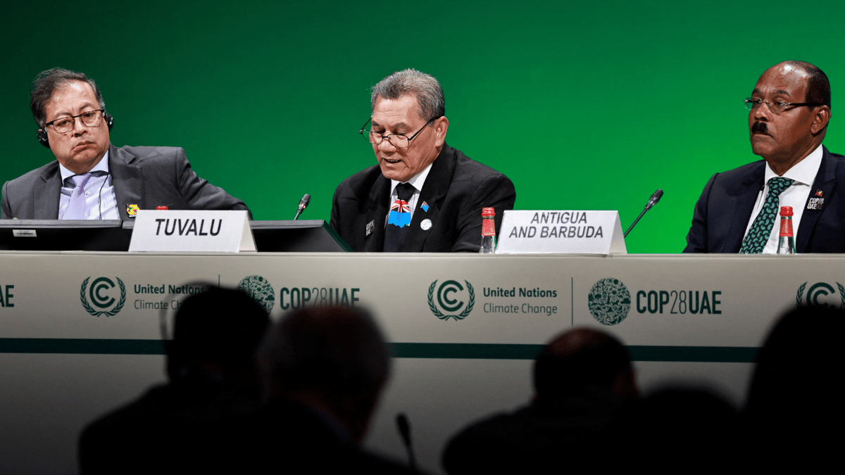 تعهدات متوقعة في "كوب28" بتعزيز الطاقة النظيفة للاستغناء عن الوقود الأحفوري