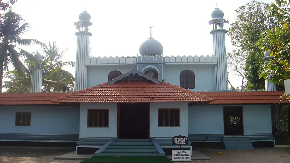 قبل 500 عام.. "المسجد المصري" في الهند شاهد على دفاع مصريين عن حاكم هندوسي