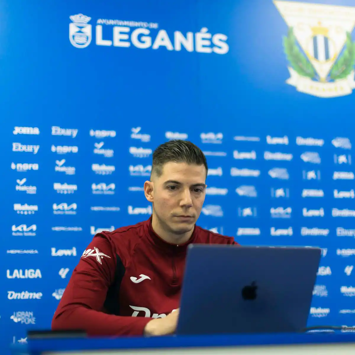 المدرب الإسباني خيسوس رويدا