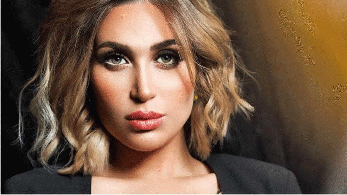 الدكتورة خلود تتعرض لحادث سير 