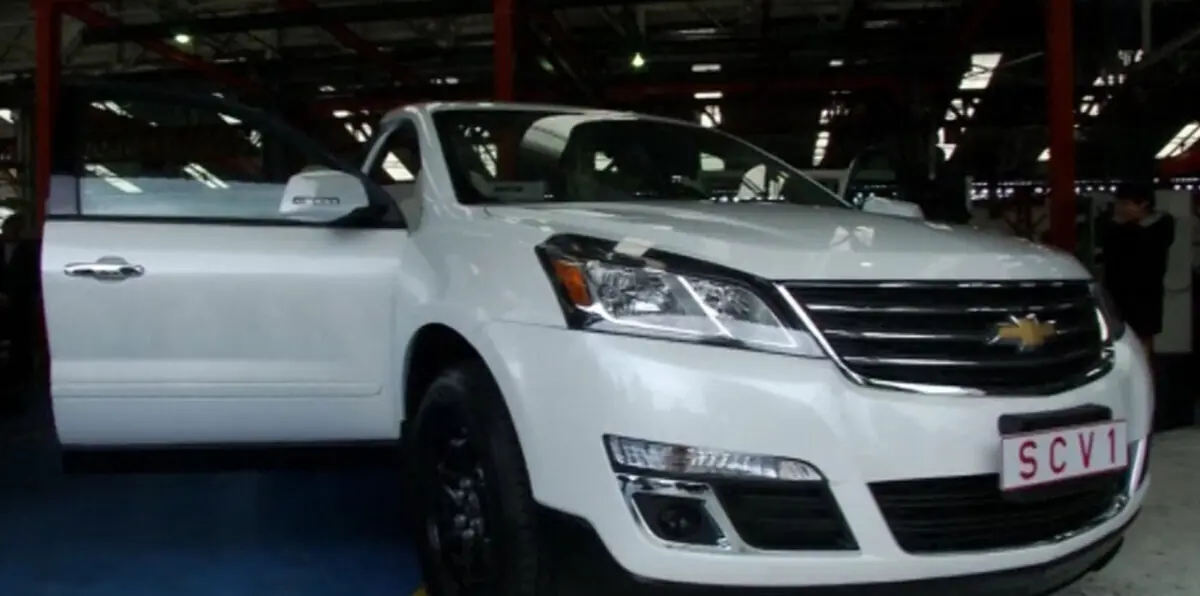 شاهد بالصور.. هذه السيارة لن يستقلها غير بابا الفاتيكان