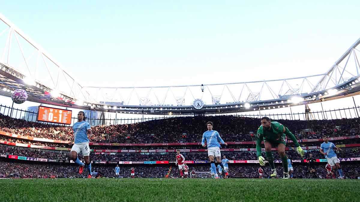 أكثر لاعب أثار استياء جماهير مانشستر سيتي أمام آرسنال