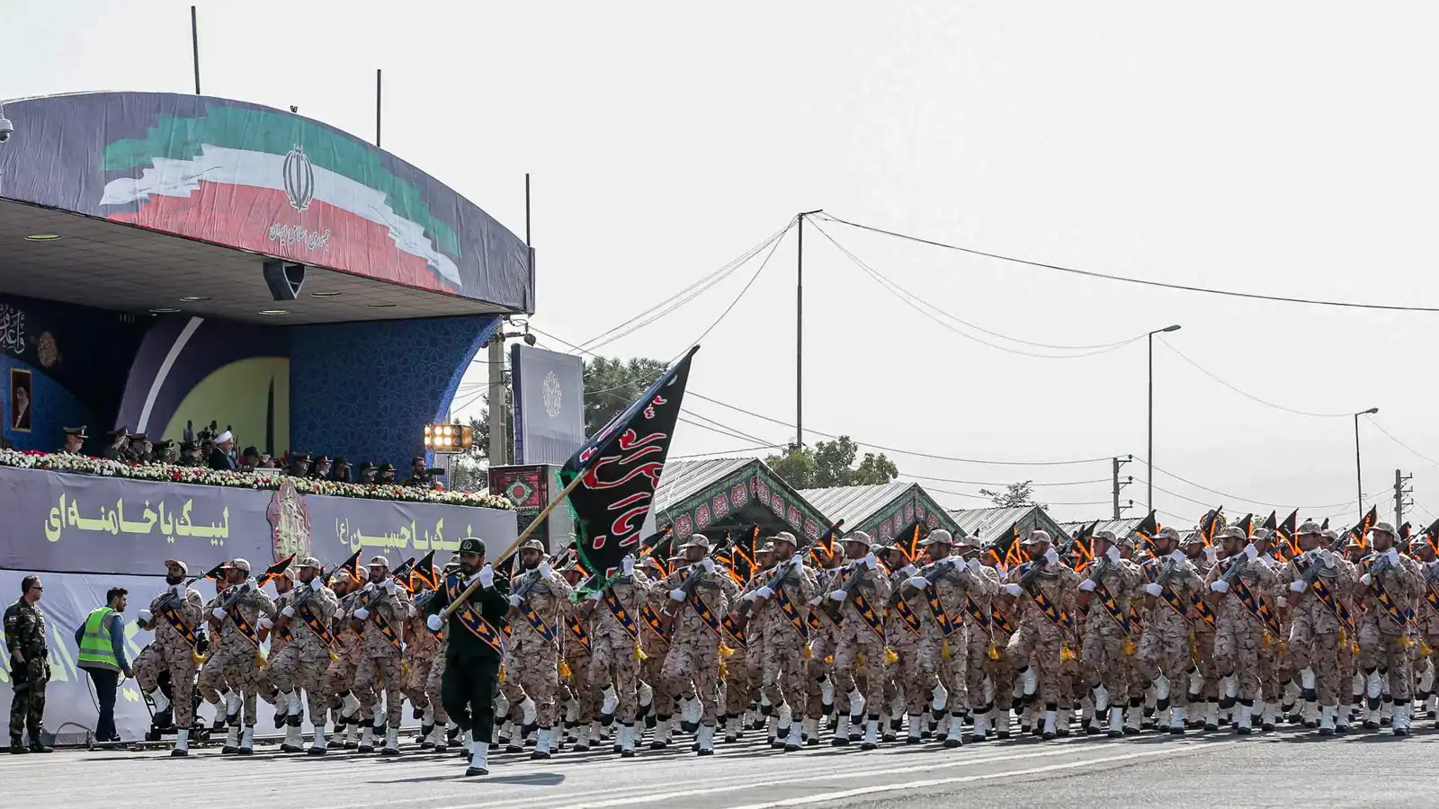 هزيمة صامتة.. الحرب تقطع ذراع الحرس الثوري الإيراني في أفريقيا