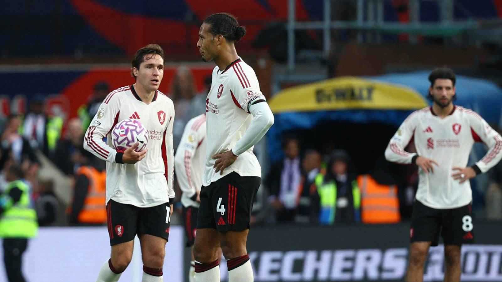 أكثر لاعب أبهر جماهير ليفربول أمام كريستال بالاس رغم الخسارة (فيديو)