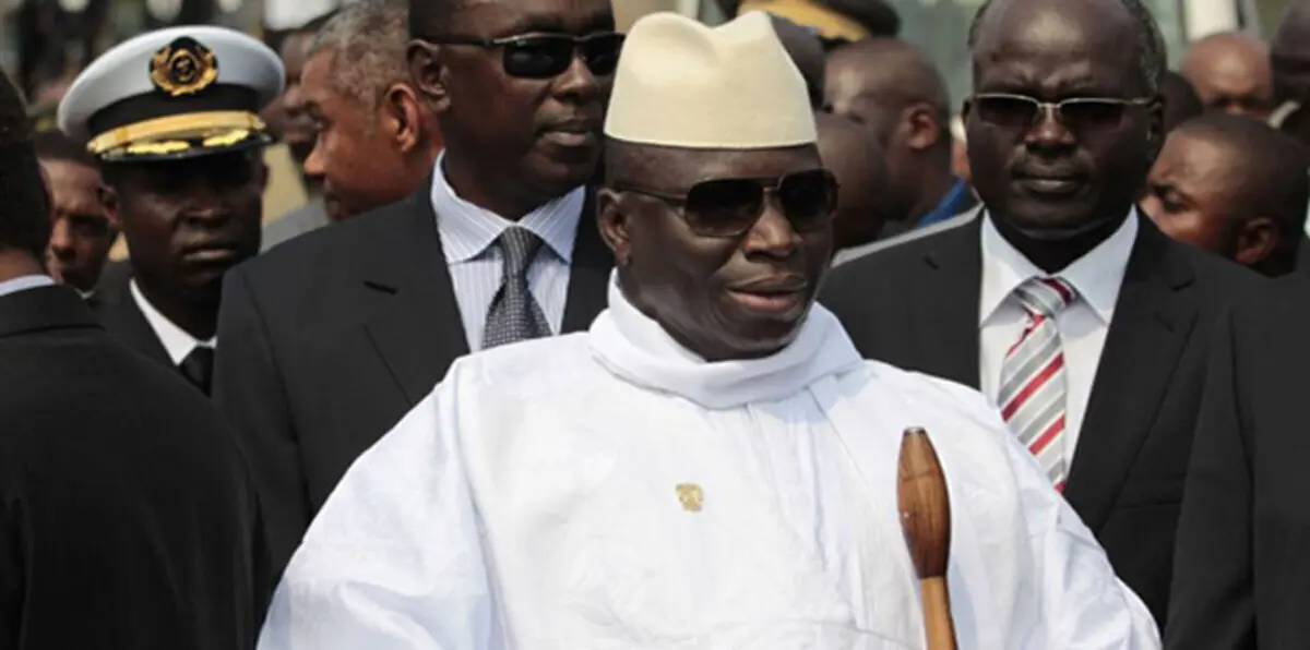 رئيس غامبيا يمنح نفسه حقّ الحياة والموت لشعبه