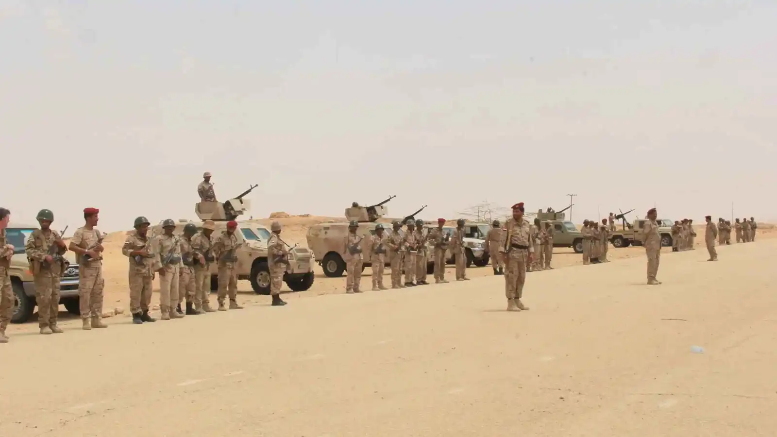 تمهيدًا لمفاوضات الأسرى.. الحكومة اليمنية تسلم 26 جثة للحوثيين