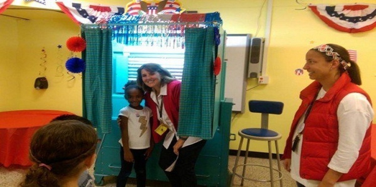 هذه المدرسة الأمريكية تنبأت بدقة بنتائج الانتخابات الأمريكية دون خطأ خلال نصف قرن (فيديو وصور)