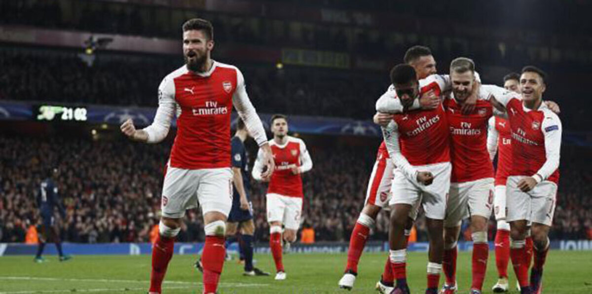 آرسنال يفرط بالصدارة بتعادل مثير مع سان جيرمان