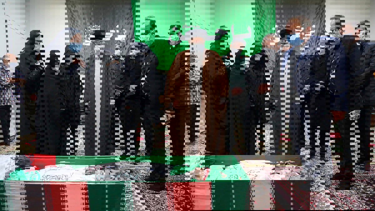 سلطنة عمان تعزي إيران بعد اغتيال العالم النووي محسن فخري زادة