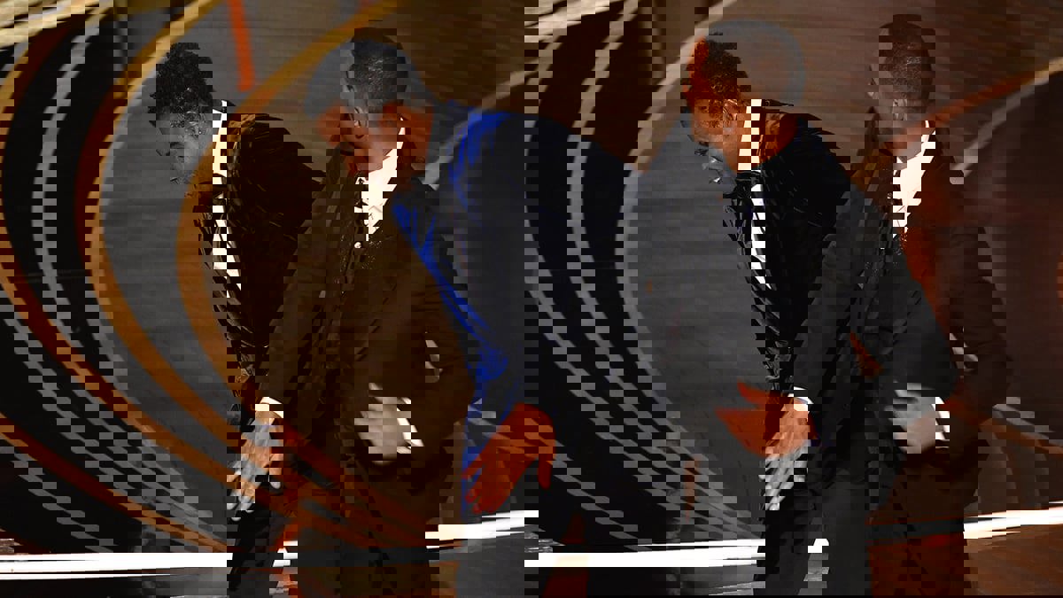 عبر "نتفليكس".. كريس روك يشن هجوما مضادًا على ويل سميث 