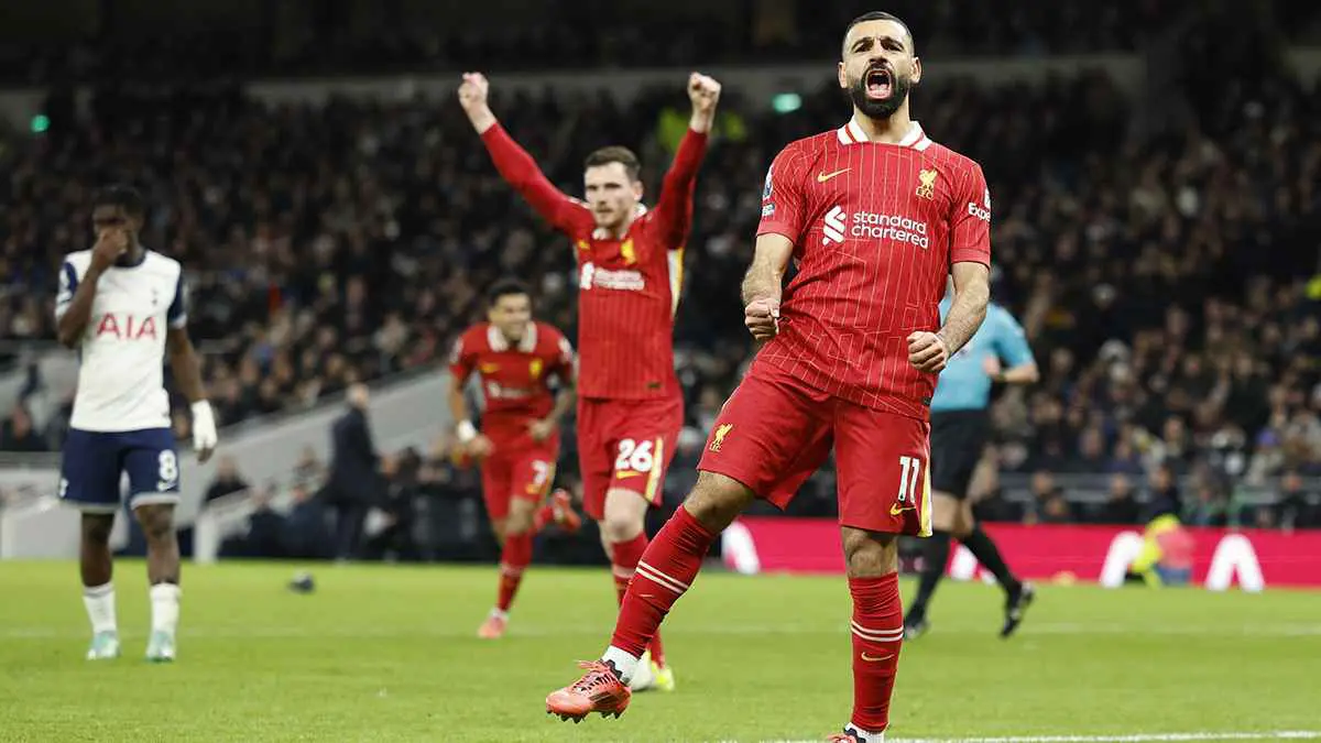 الكرة الذهبية "مسألة وقت".. محمد صلاح "الأفضل في العالم"