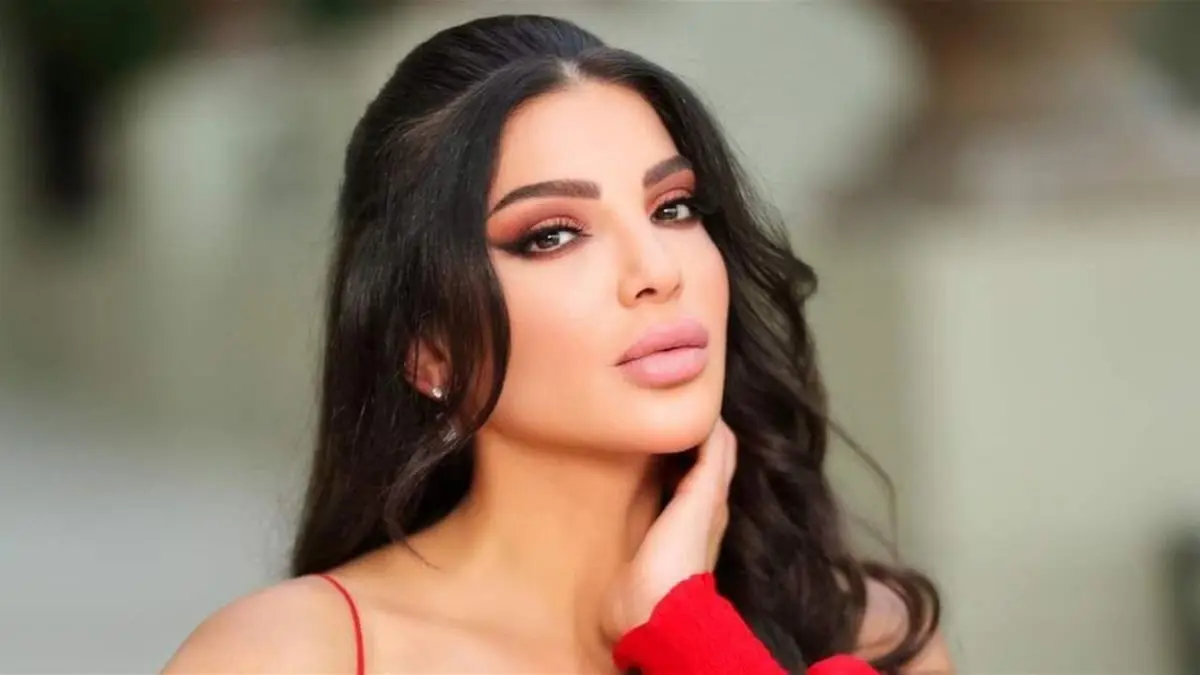  دينا حايك: "إليسا ونانسي عجرم تجاهلتا مرضي"